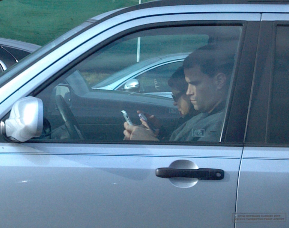 texting-while-driving